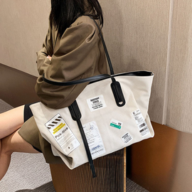 [GIRLS GOOB] Women's Lettering Point Vintage Shoulder Bag - OEM China